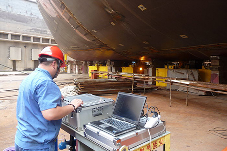 船体分段合拢拼接