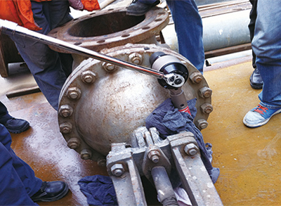 扭矩扳手和倍增器